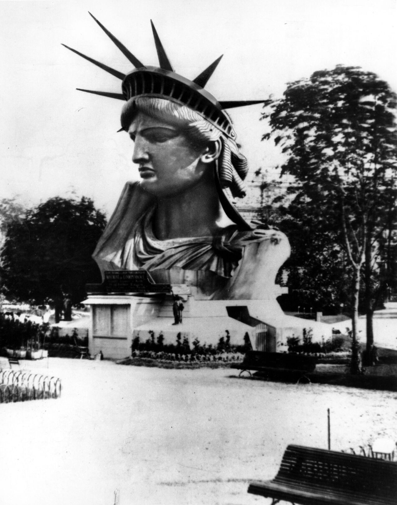 1884: Statue of Liberty
